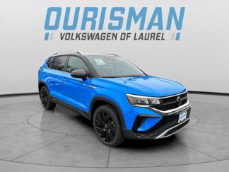 New 2024 Volkswagen Taos SE image 1