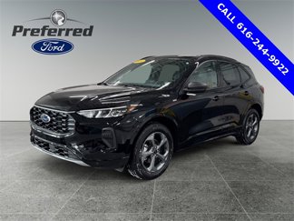 Used 2024 Ford Escape ST-Line image 1