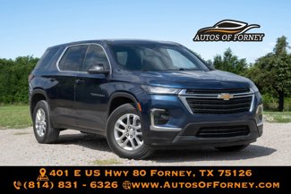 Used 2022 Chevrolet Traverse LS image 1