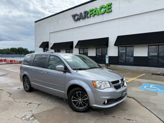 Used 2017 Dodge Grand Caravan SXT image 1