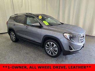 Used 2021 GMC Terrain SLT image 1