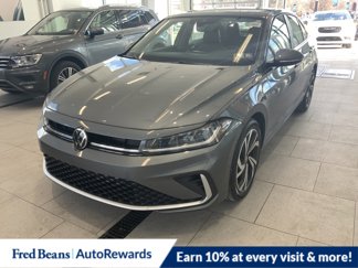 New 2025 Volkswagen Jetta SEL image 1