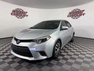 Used 2016 Toyota Corolla LE image 1