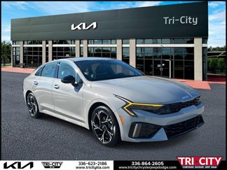 New 2025 Kia K5 GT-Line image 1