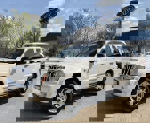 Used 2006 Jeep Grand Cherokee Laredo image 1