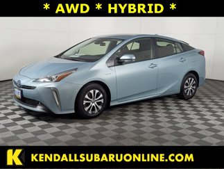 Used 2021 Toyota Prius LE image 1