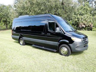 Used 2022 Mercedes-Benz Sprinter 3500 image 1