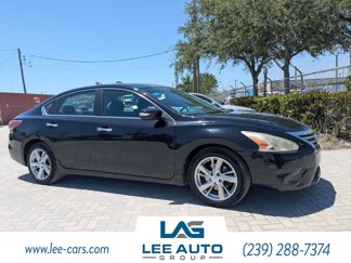 Used 2015 Nissan Altima 2.5 SV w/ Convenience Package image 1