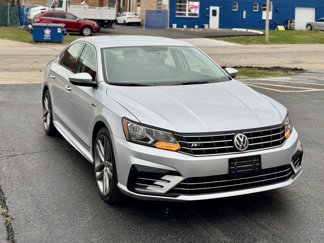 Used 2017 Volkswagen Passat 1.8T R-Line image 1