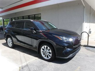 Used 2020 Toyota Highlander Limited image 1