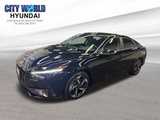 Certified 2023 Hyundai Elantra Limited w/ Cargo Package image 1