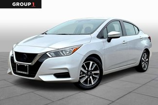 Certified 2021 Nissan Versa SV image 1