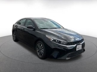 Used 2024 Kia Forte LXS image 1