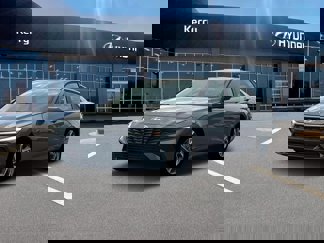 New 2025 Hyundai Elantra Sport image 1