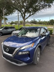 Used 2023 Nissan Rogue S image 1