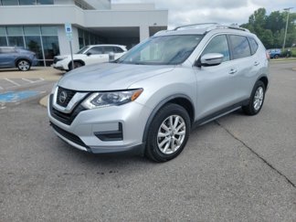 Used 2019 Nissan Rogue SV image 1