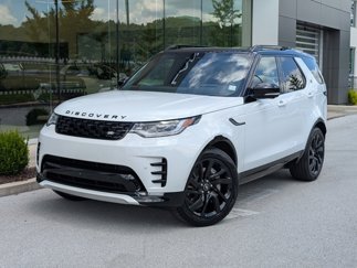 New 2025 Land Rover Discovery Dynamic SE image 1