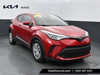 Used 2020 Toyota C-HR LE image 1