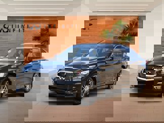 Used 2017 INFINITI Q50 2.0t w/ Moonroof Package image 1