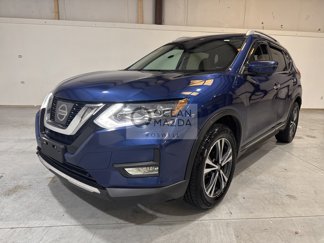 Used 2017 Nissan Rogue SL w/ SL Premium Package image 1