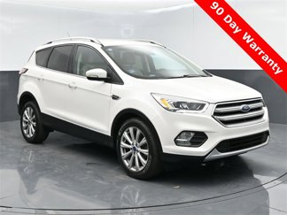 Used 2017 Ford Escape Titanium image 1