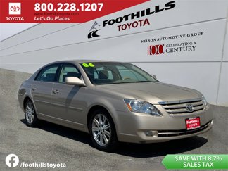 Used 2006 Toyota Avalon Limited image 1