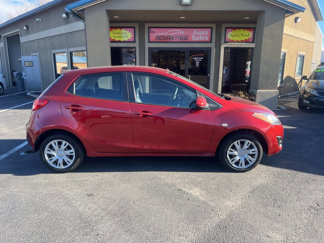Used 2014 MAZDA MAZDA2 Sport image 1