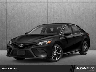 Used 2020 Toyota Camry SE image 1