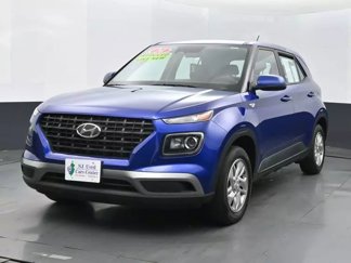 Used 2024 Hyundai Venue SE image 1
