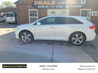 Used 2010 Toyota Venza AWD image 1