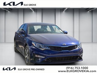 Used 2019 Kia Optima S w/ S Panoramic Sunroof Package image 1