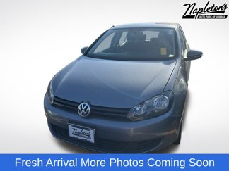 Used 2010 Volkswagen Golf 4-Door image 1