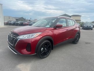 Used 2024 Nissan Kicks SV image 1