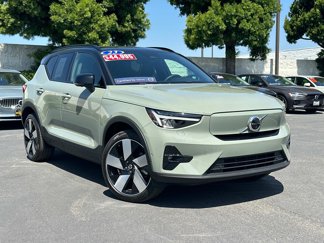Certified 2023 Volvo XC40 Recharge Ultimate image 1