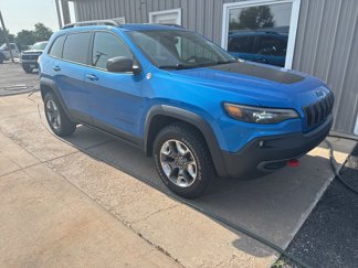 Certified 2019 Jeep Cherokee Trailhawk image 1