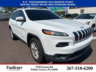 Used 2017 Jeep Cherokee Latitude w/ Cold Weather Group image 1