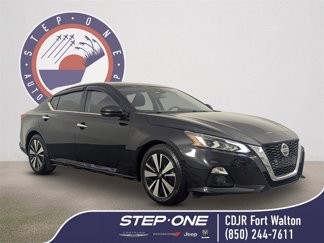 Used 2019 Nissan Altima 2.5 SV image 1