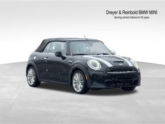 Used 2023 MINI Cooper S image 1
