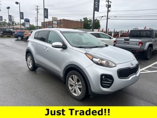 Used 2017 Kia Sportage LX image 1
