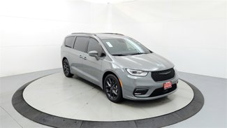 Used 2021 Chrysler Pacifica Touring w/ S Appearance Package image 1