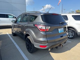Used 2017 Ford Escape SE w/ Equipment Group 201A image 1
