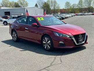Used 2022 Nissan Altima 2.5 SV image 1