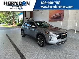New 2025 Chevrolet Trax LT w/ Driver Confidence Package image 1