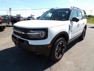 New 2025 Ford Bronco Sport Outer Banks image 1