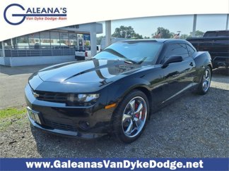 Used 2015 Chevrolet Camaro LT image 1