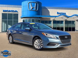 Used 2016 Hyundai Sonata SE image 1