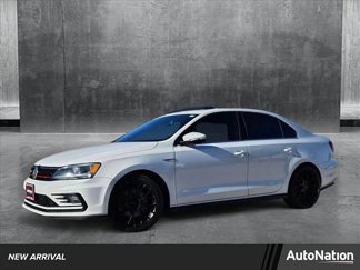 Used 2016 Volkswagen Jetta GLI SE image 1