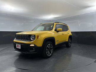 Used 2015 Jeep Renegade Latitude w/ Cold Weather Group II image 1