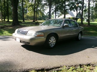 Used 2004 Mercury Grand Marquis LS image 1