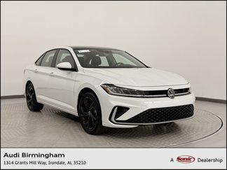 Used 2025 Volkswagen Jetta SE w/ Sunroof Package image 1